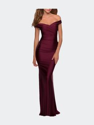 Off the Shoulder Prom Dress With Sweetheart Neckline - Dark Berry