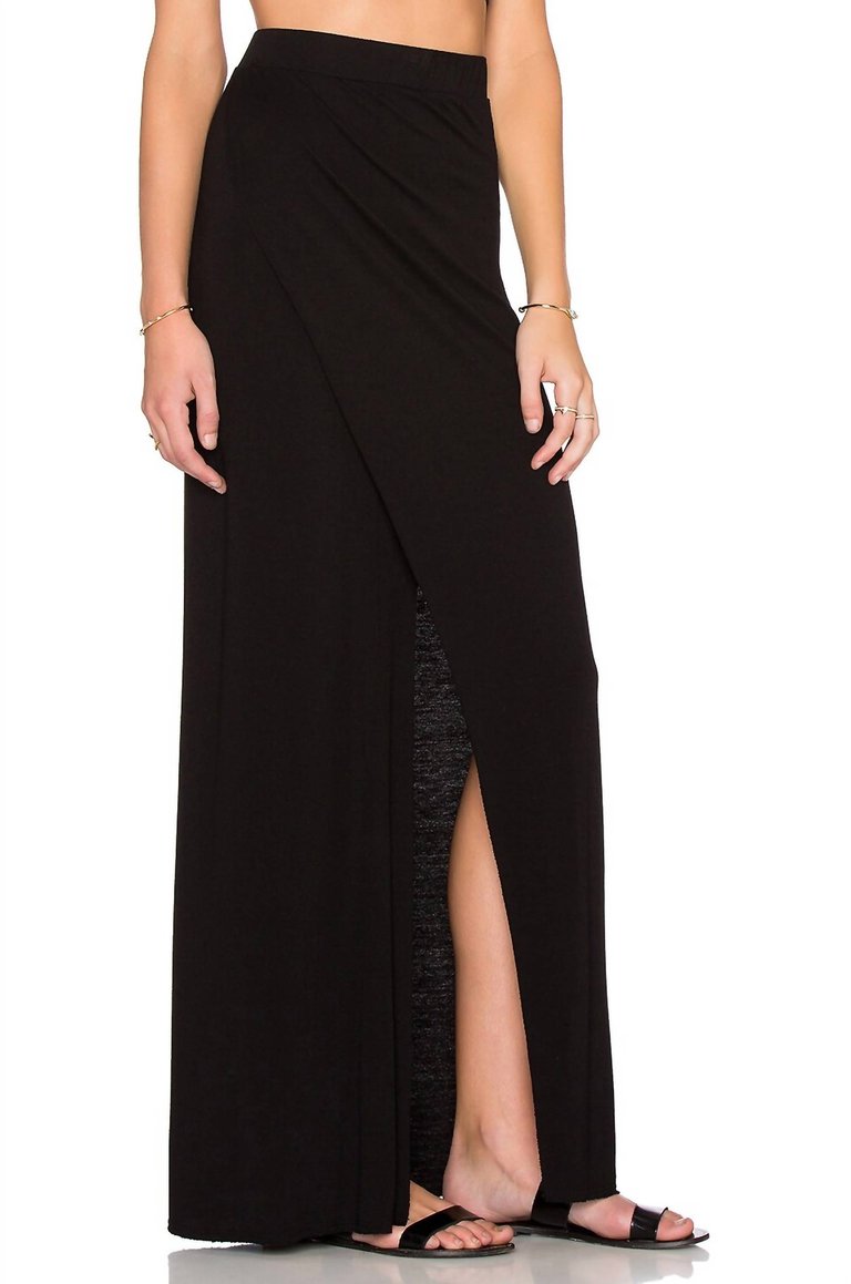 Gill Rayon Crepe Skirt In Black