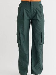 Pleated Sporty Cargo Pants In Green - Green