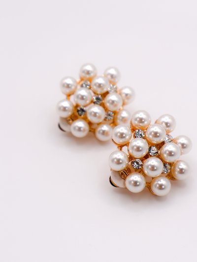Le Réussi Pearly Floral Elegance Clip-On Earrings product