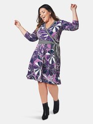 Banded Perfect Wrap Dress in Retro Floral (Curve)