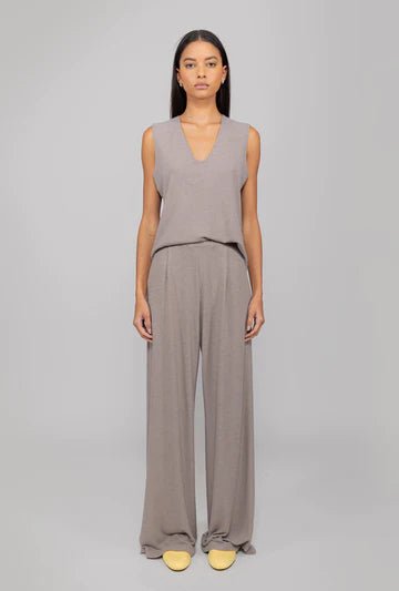 LESET Lauren Pleated Pocket Pant - Root product