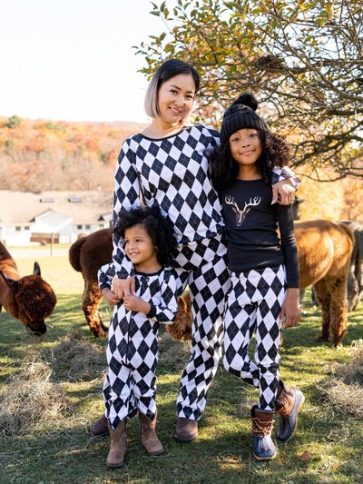 Leveret Women's Loose Fit Black & White Argyle Pajamas product