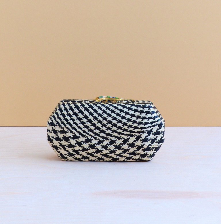 Black Houndstooth Clutch - Handwoven Clutch - Black/White