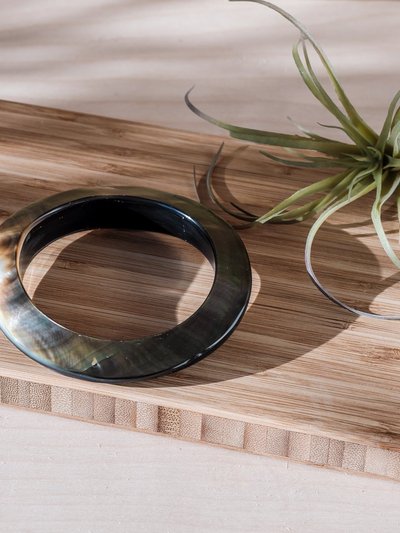LIKHA Mother-of-Pearl Bangle, Iridescent Grey - Natural Jewelry product