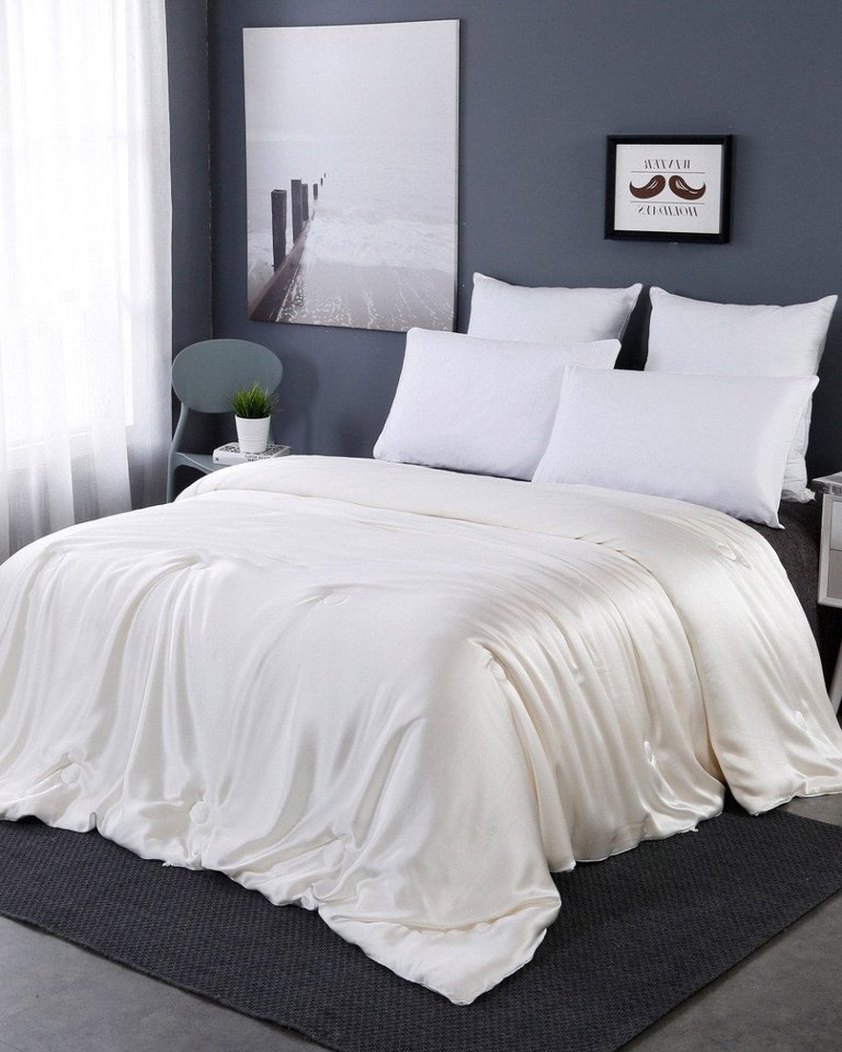 All Season Silk Comforter Silk Cover - White