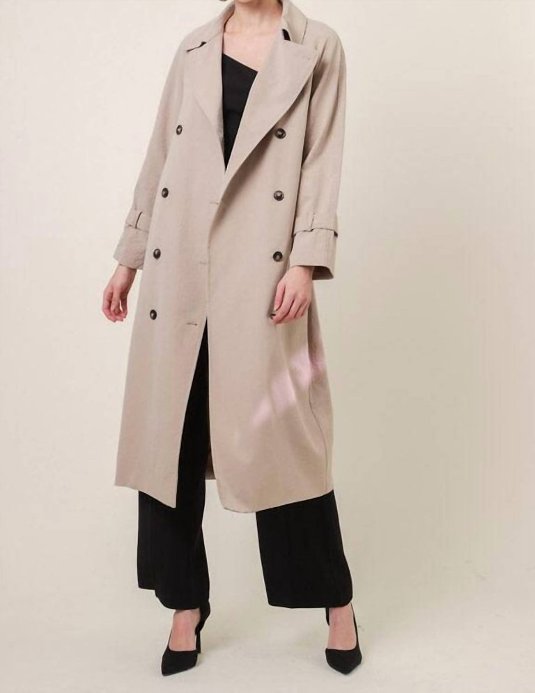 Peyton Trench Coat In Taupe - Taupe