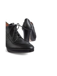 Attilio Black Smooth Calf Leather Closed Court