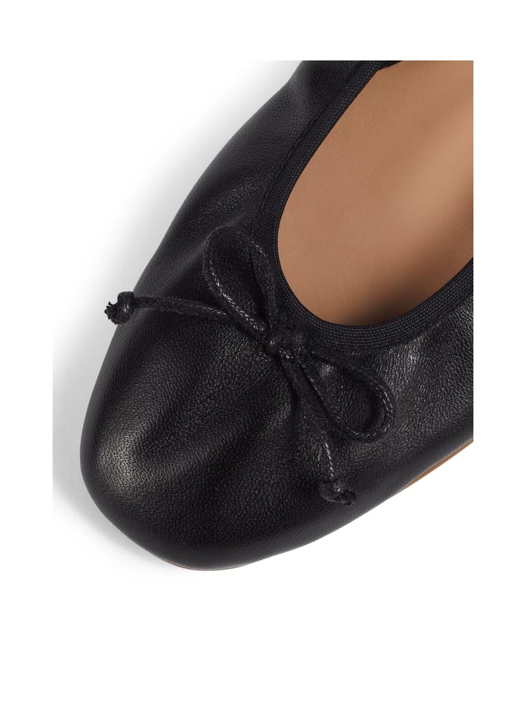 Trilly Black Nappa Leather Flat