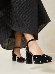 Selina Black Closed Toe Platform In Black