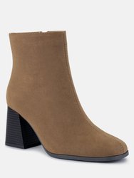 Cox Cut out Block Heeled Chelsea Boots