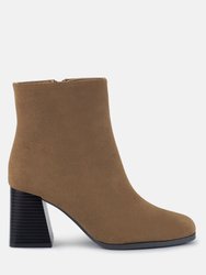 Cox Cut out Block Heeled Chelsea Boots - Tan