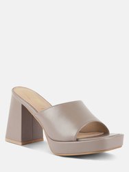 Flexes Flared Block Heel Sandals