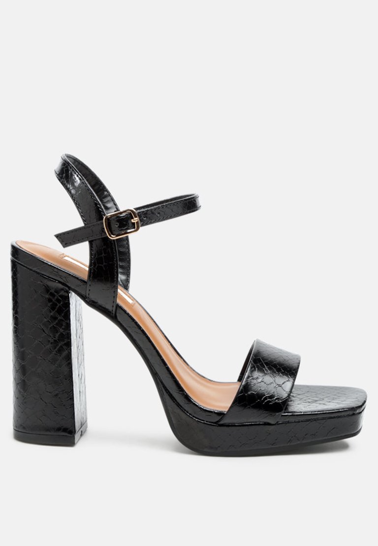 Merengue Textured High Block Heel Sandals - Black