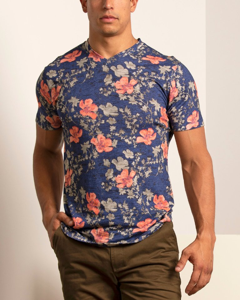 Maze Oriental Hibiscus V-Neck Tee - Navy - Navy