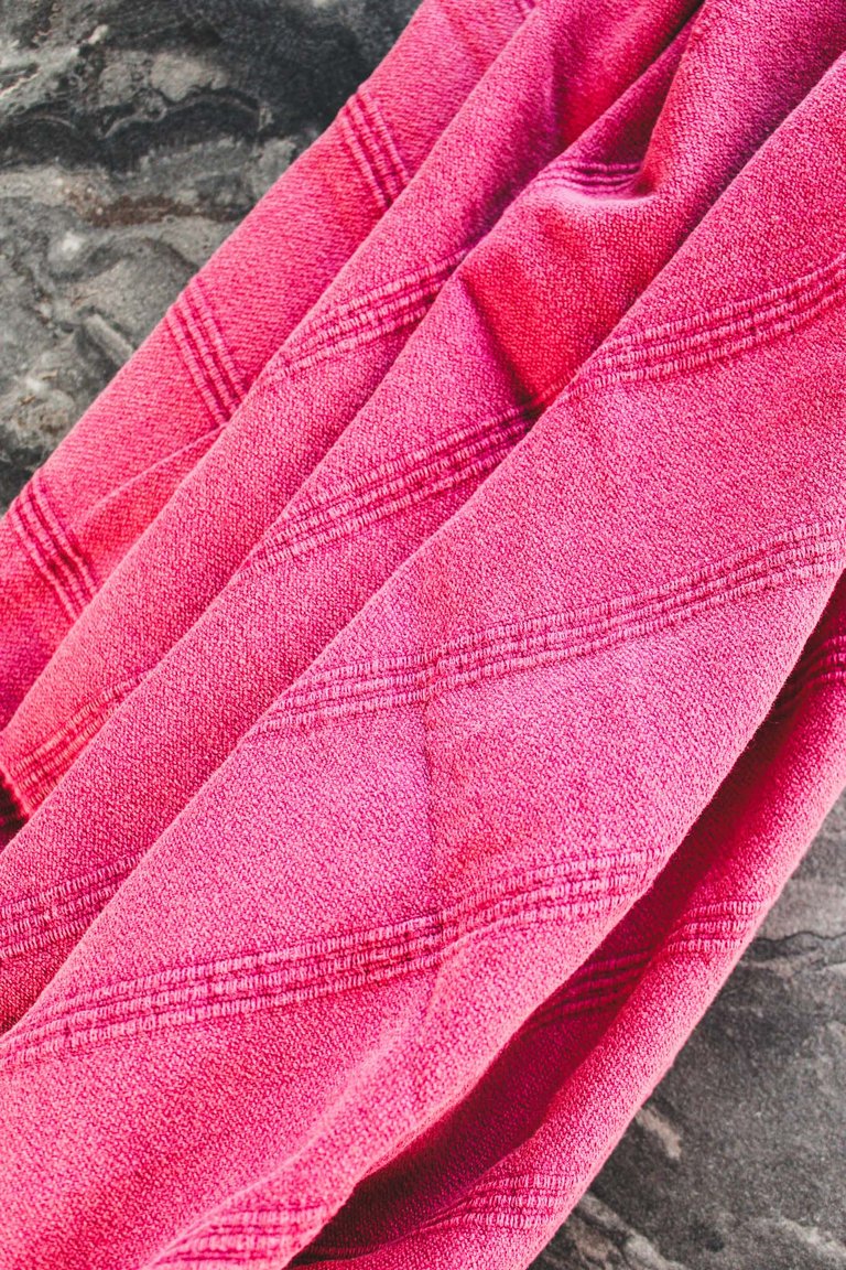 The Bobby Towel - Stonewashed Grenadine