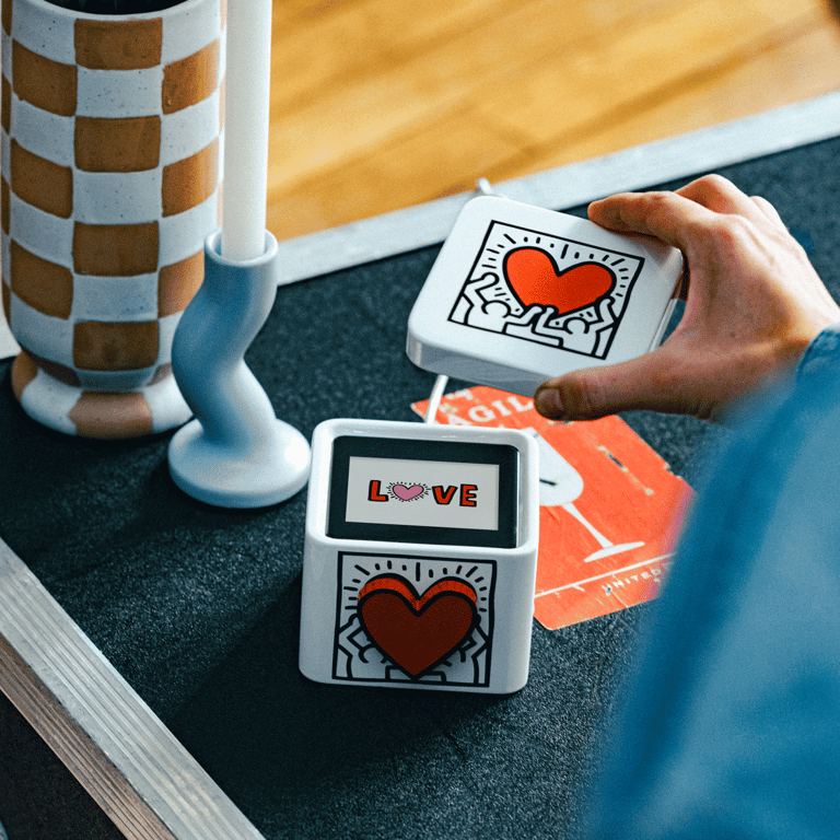 Keith Haring Lovebox - Spinning Heart Messenger