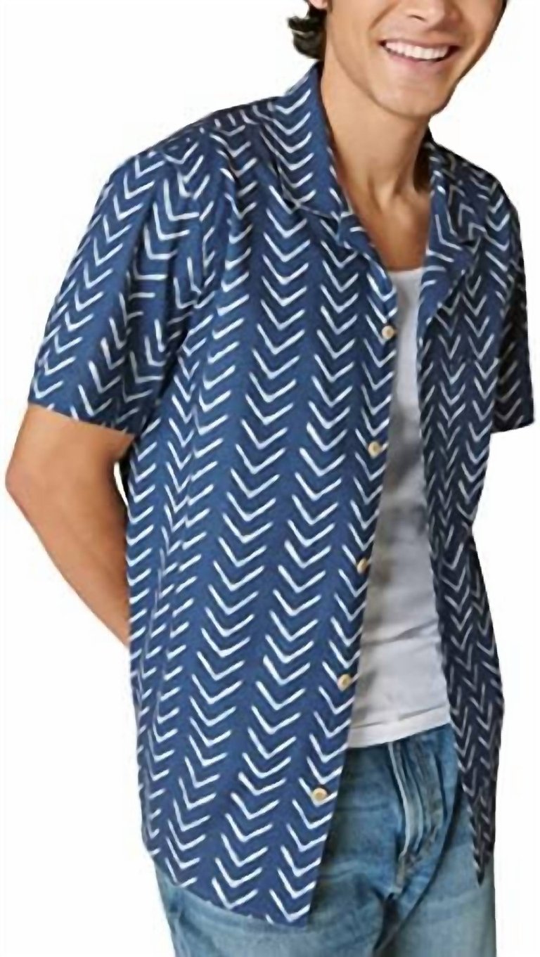 Printed Short Sleeve Camp Collar Shirt In Indigo Stripe - Indigo Stripe