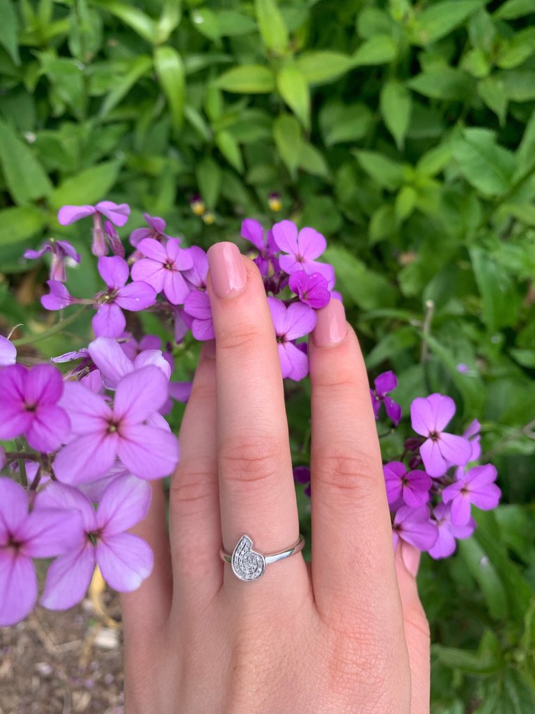 Street Cycle Open Teardrop Diamond Ring in Sterling Silver