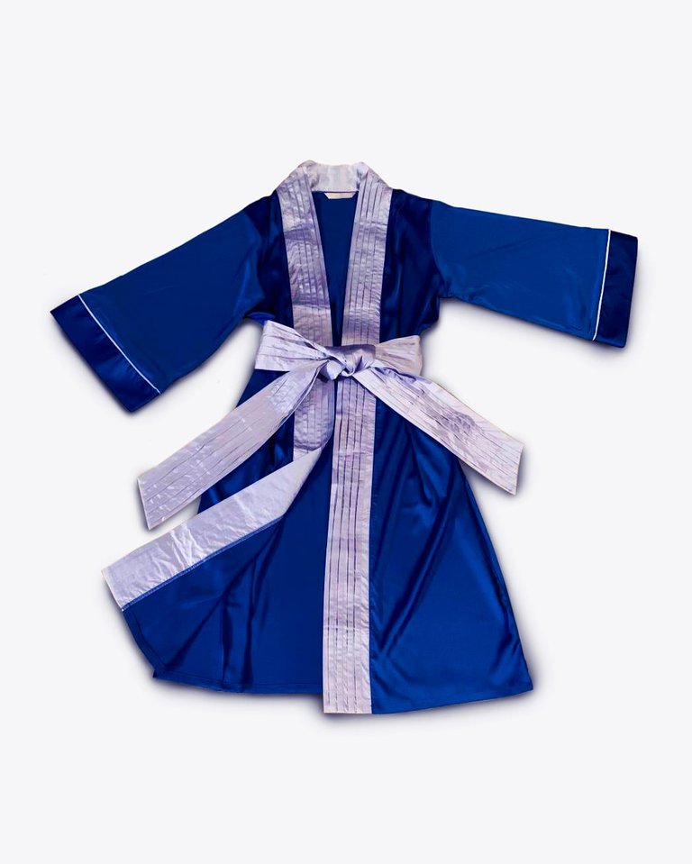 Luxurious Wellniss - Empress Kimono - Blue