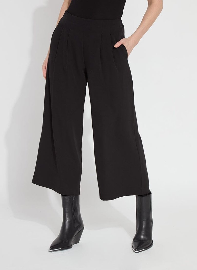 Giselle Pleated Culotte Pant - Black