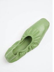 Travel Ballerina Loafer In Verde - Verde