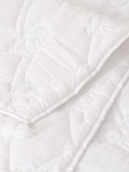 Heritage Refined Quilted Throw - White