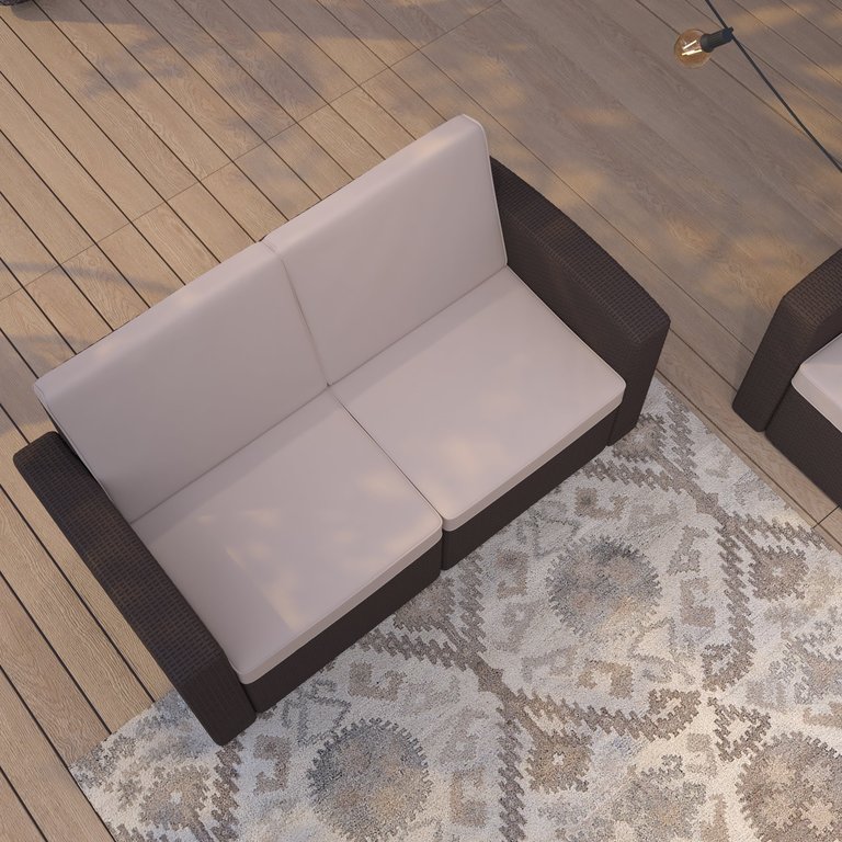 Malmok Outdoor Furniture