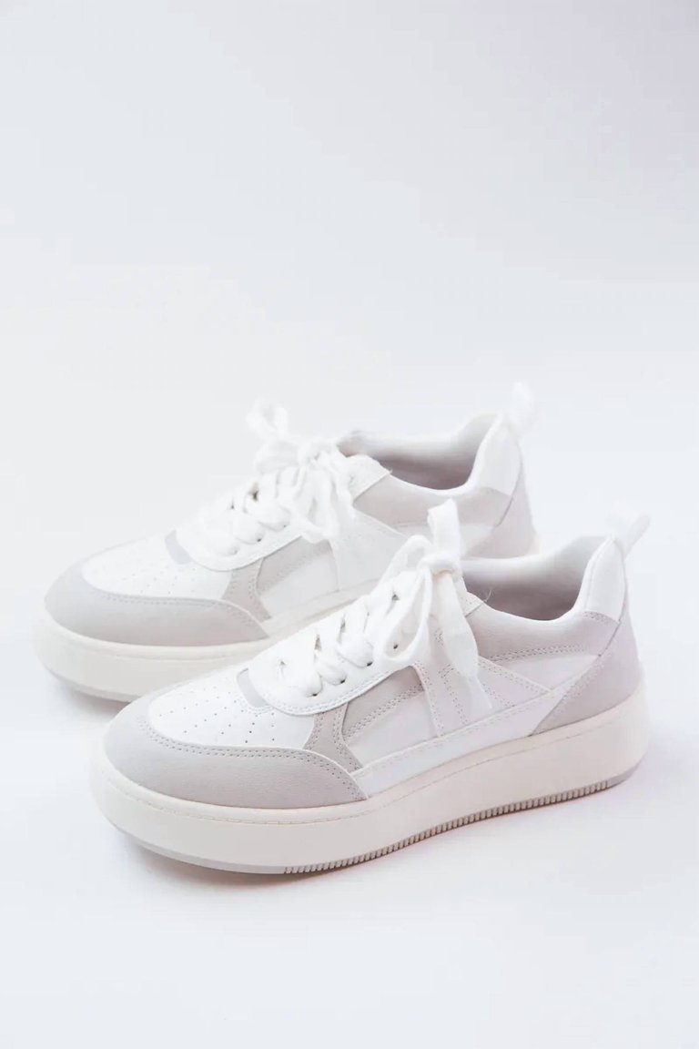 Women's Dice Platform Sneaker In White/off White - White/off White