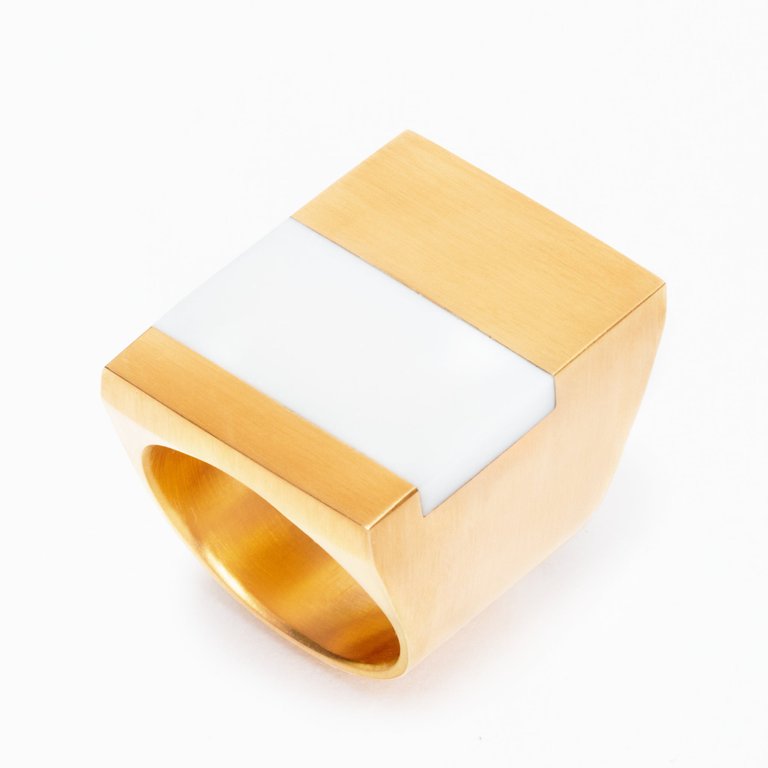 Icarus Ring - Gold/White Agate