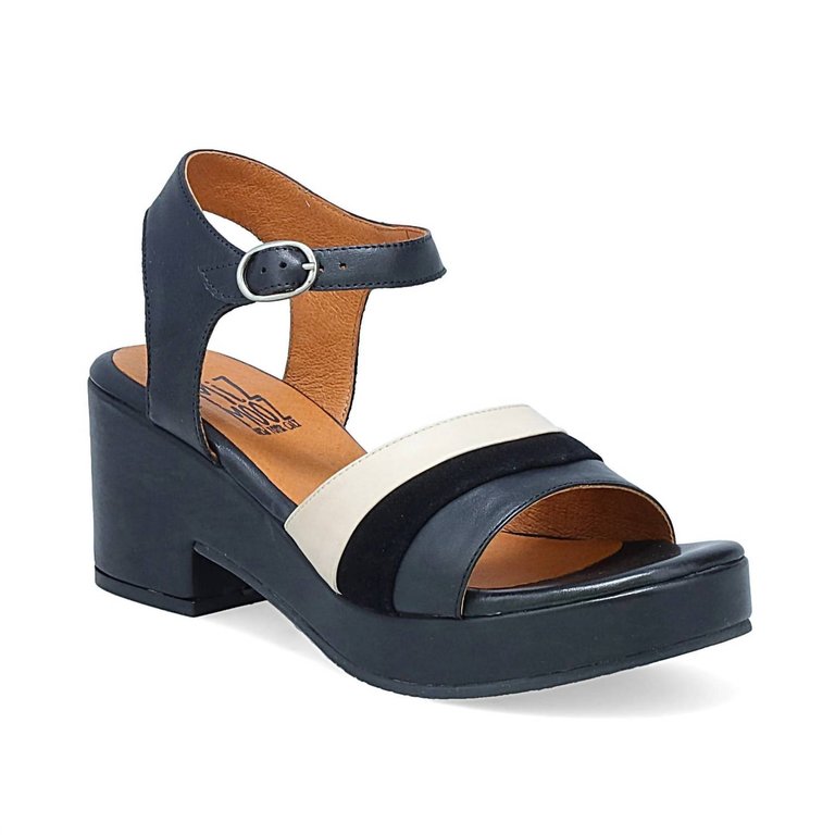 Gala Sandal In Black