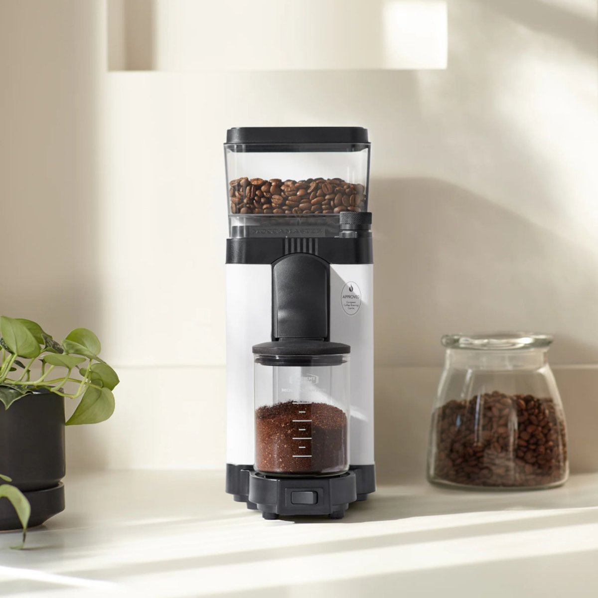 Moccamaster KM5 Burr Grinder - Polished Silver