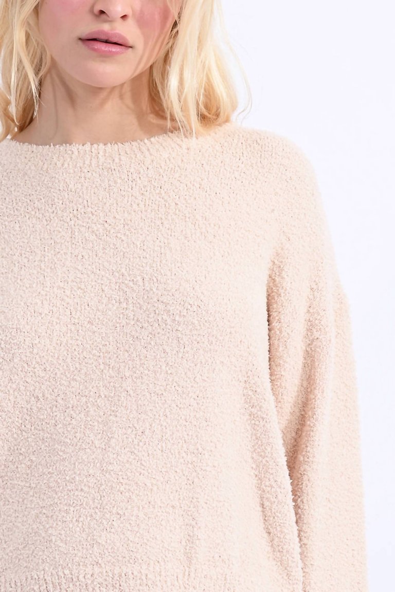 Soft Knitted Sweater In Off White