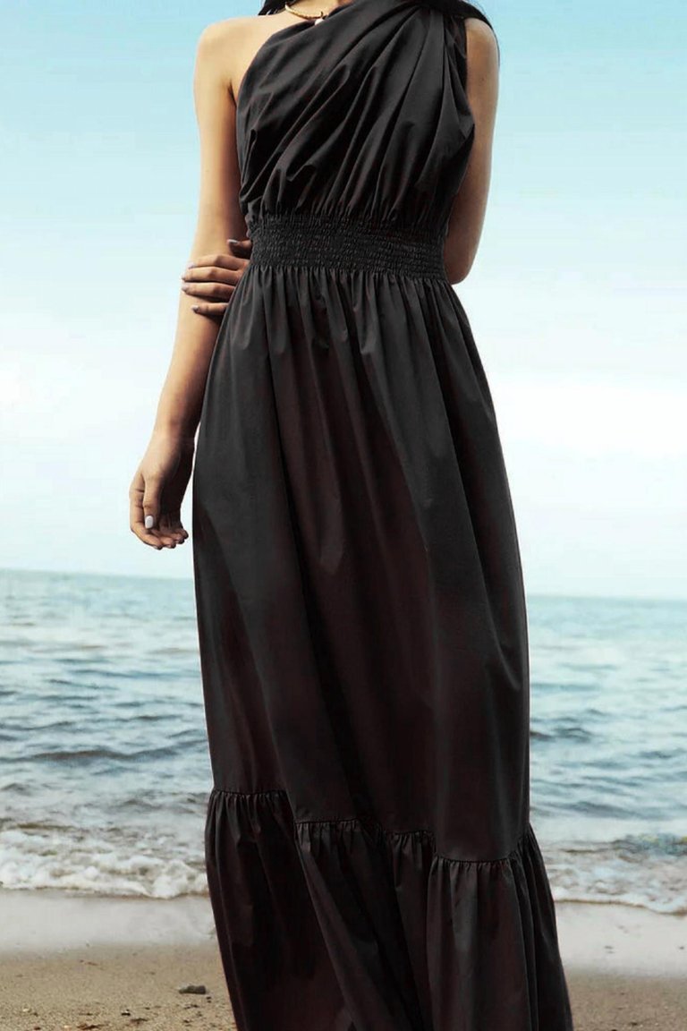 Demi Maxi Dress In Black