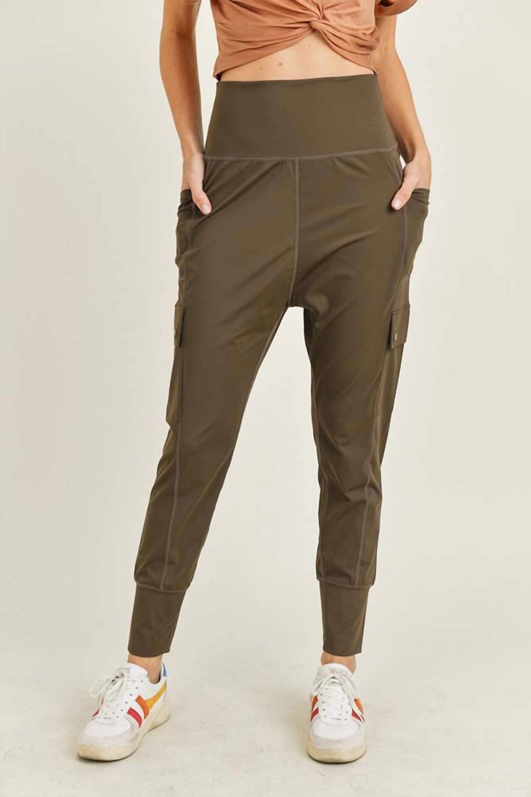 Rocco Utility Pant In Olive - Olive