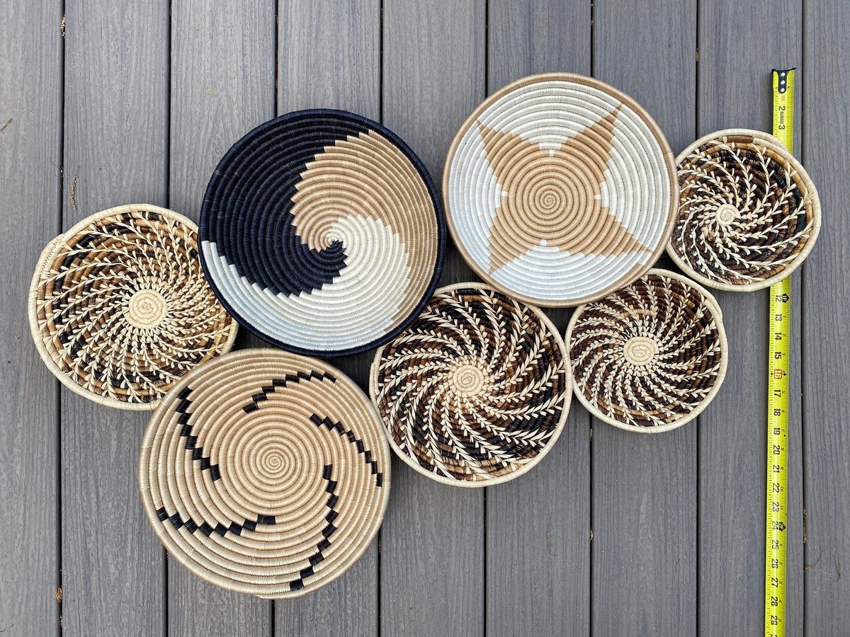 Spiral Round Wicker Flat Basket Wall Hanging Woven Tray Decor 18 in