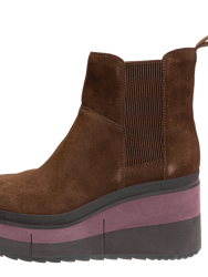 Guild Platform Chelsea Boots