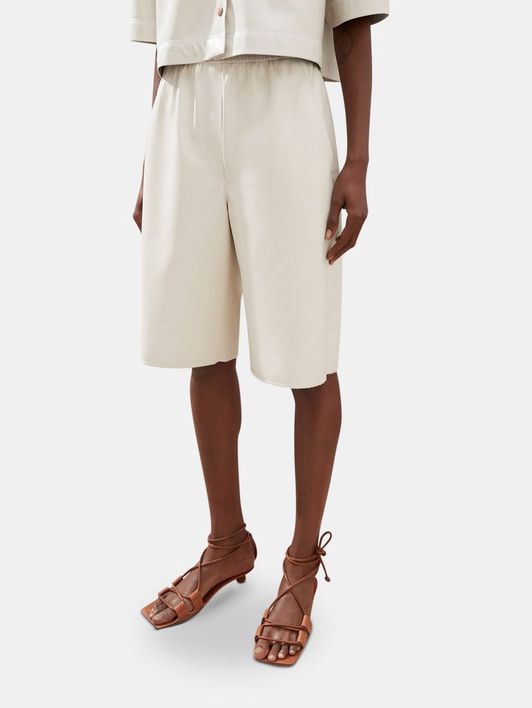 Yolie Vegan Leather Bermuda Pants - Off White
