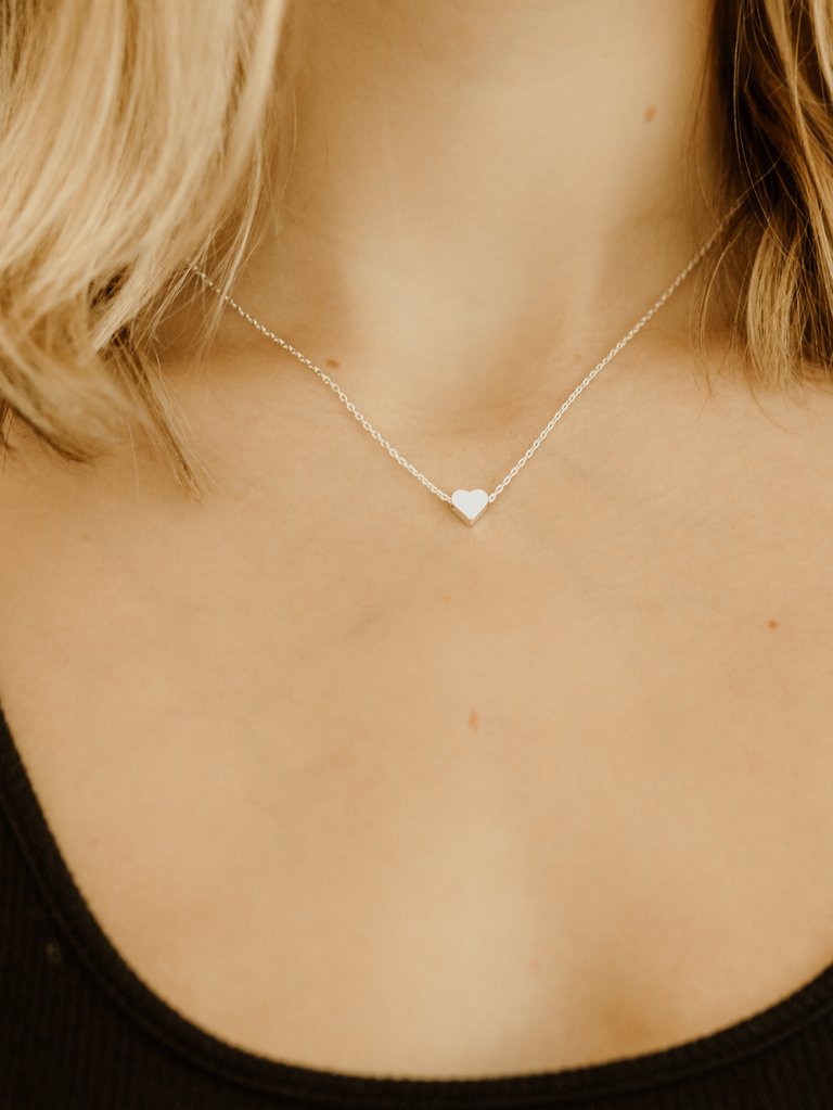 Harlow Small Heart Necklace