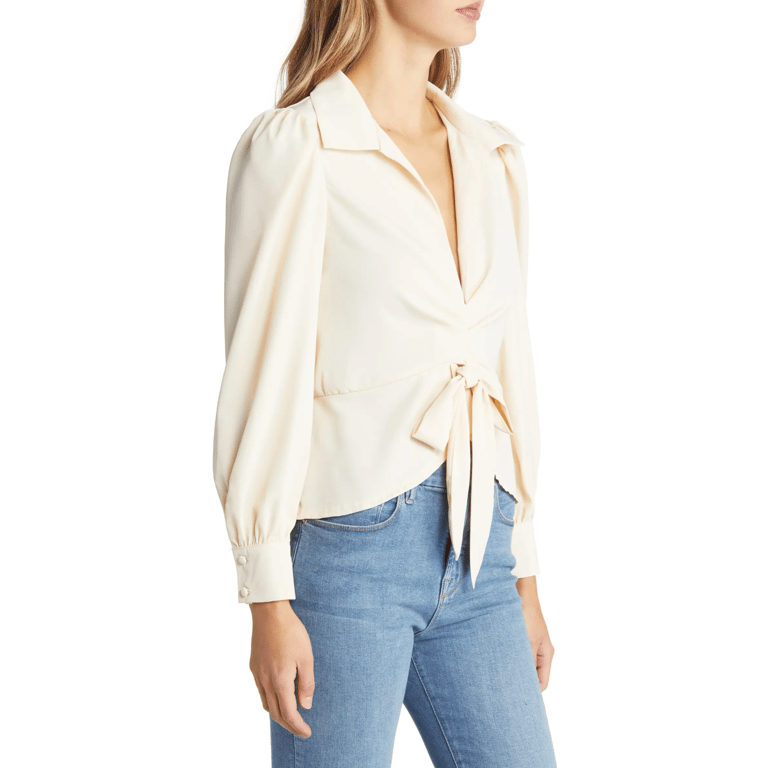 Leila Wing Collar Blouse