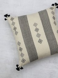 Trekant Handwoven Pillow Cover