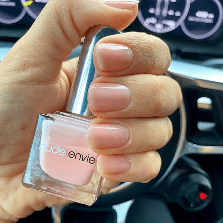 Nail Lacquer Embrace