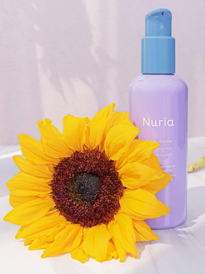 Nuria Calm Cleansing Milk product