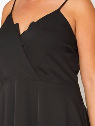 Plus Size V-Neck Spaghetti Strap Cocktail Dress In Black