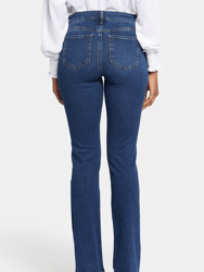 Barbara Bootcut Jeans In Petite - Cooper