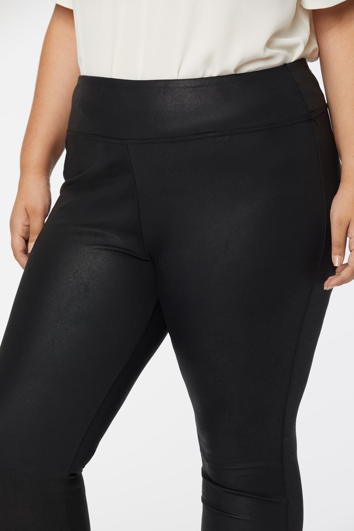 Plus Size Jordana High Rise Shine Leggings