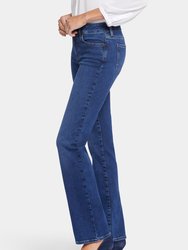 Marilyn Straight Jeans In Petite - Cooper