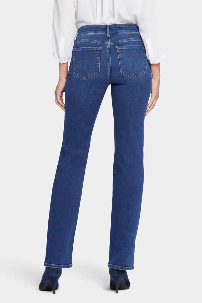 Marilyn Straight Jeans In Petite - Cooper