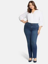 Marilyn Straight Jeans In Plus Size - Cooper