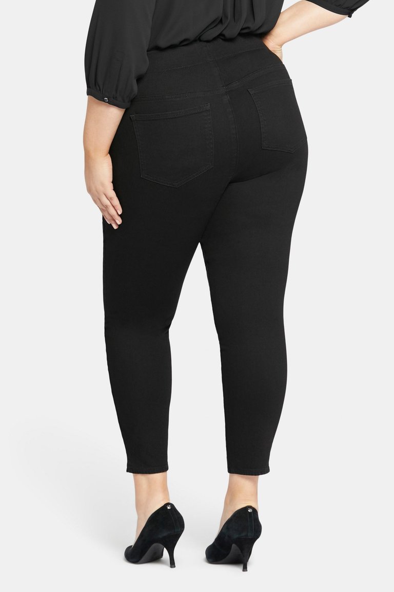 Skinny Ankle Pull-On Jeans In Plus Size - Black